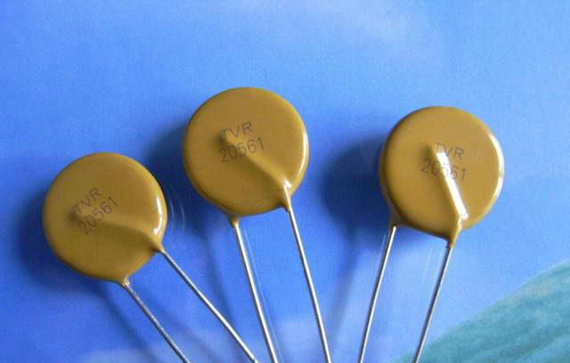 TVS管,壓敏電阻,穩(wěn)壓二極管,自恢復(fù)保險絲